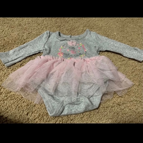 Baby Girl Outfit - Picture 2 of 5